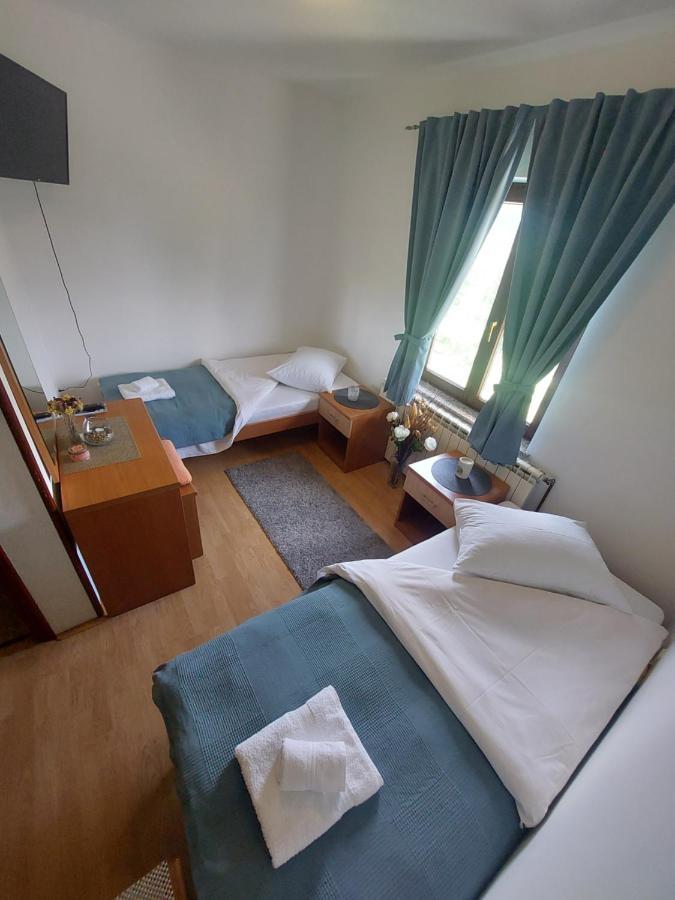 Rooms Putnik Senj  Buitenkant foto
